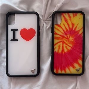 2 iPhone XR Wildflower Cases